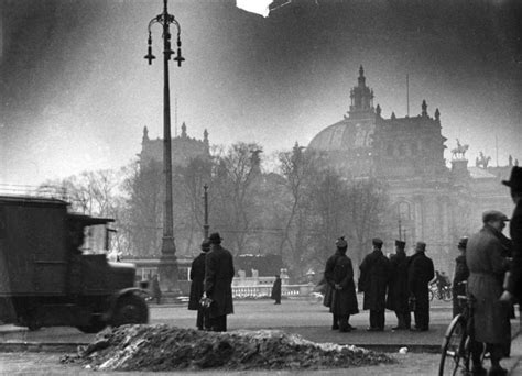 Der Reichstagsbrand: Eine dramatische Wendung in der Weimarer Republik